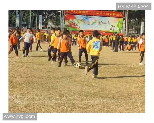 小学足球操教学视频助力孩子们快乐运动与健康成长的完美指南